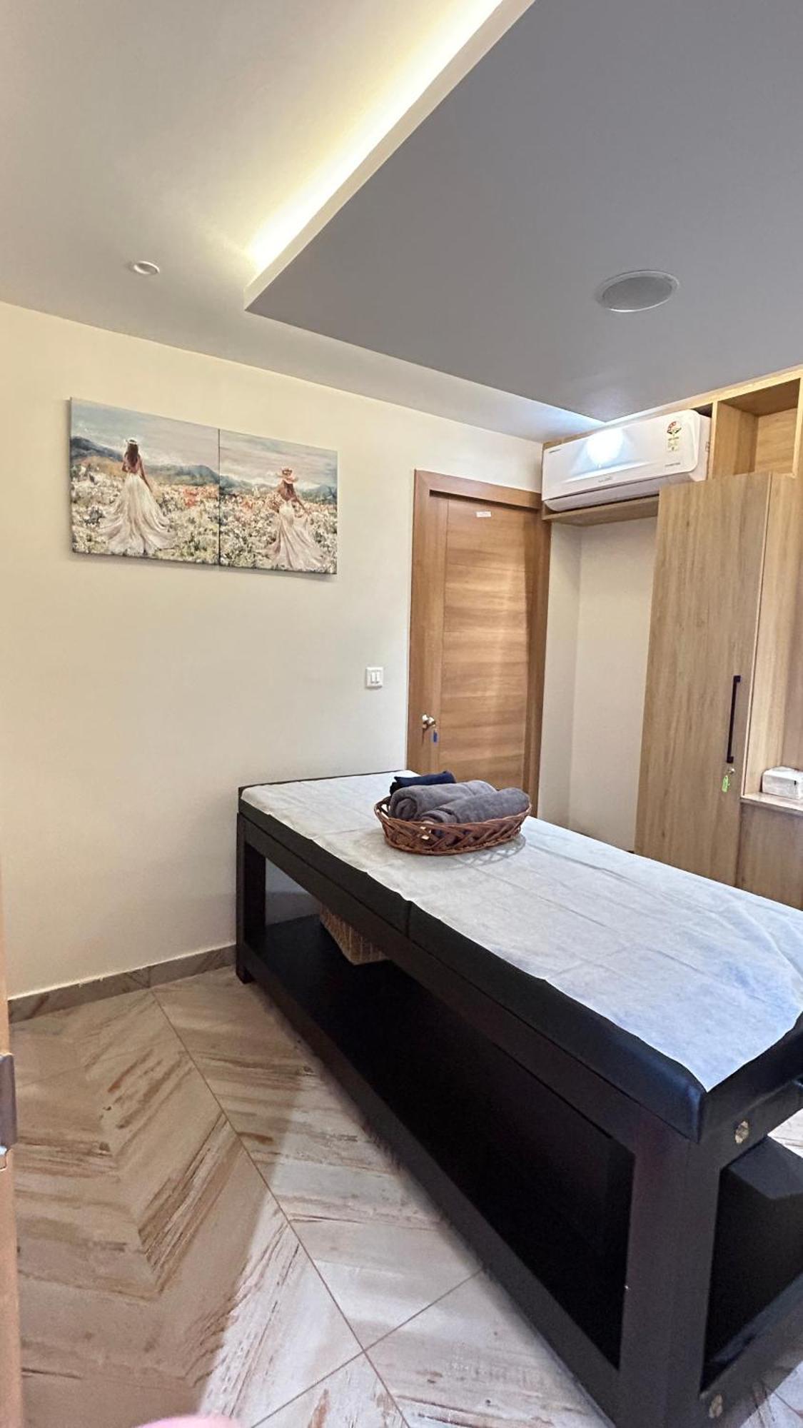 Time Square Boutique Hotel & Spa Alappuzha Luaran gambar